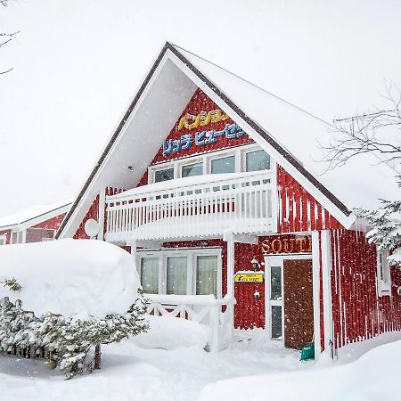 Rusutsu Lodges Pension Lilla Huset Niseko Exteriör bild