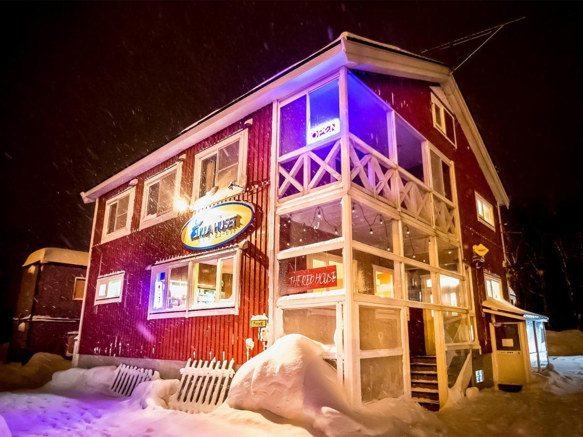 Rusutsu Lodges Pension Lilla Huset Niseko Exteriör bild