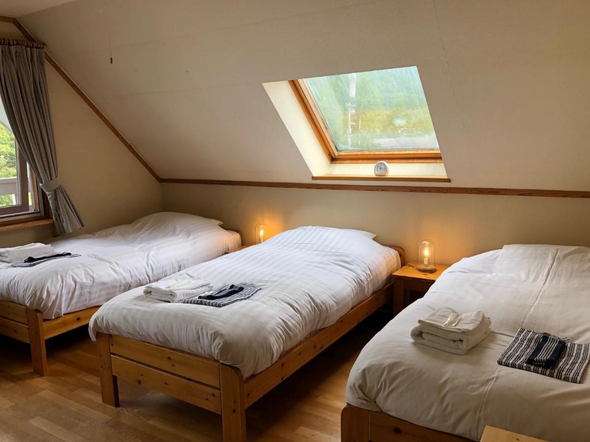 Rusutsu Lodges Pension Lilla Huset Niseko Exteriör bild